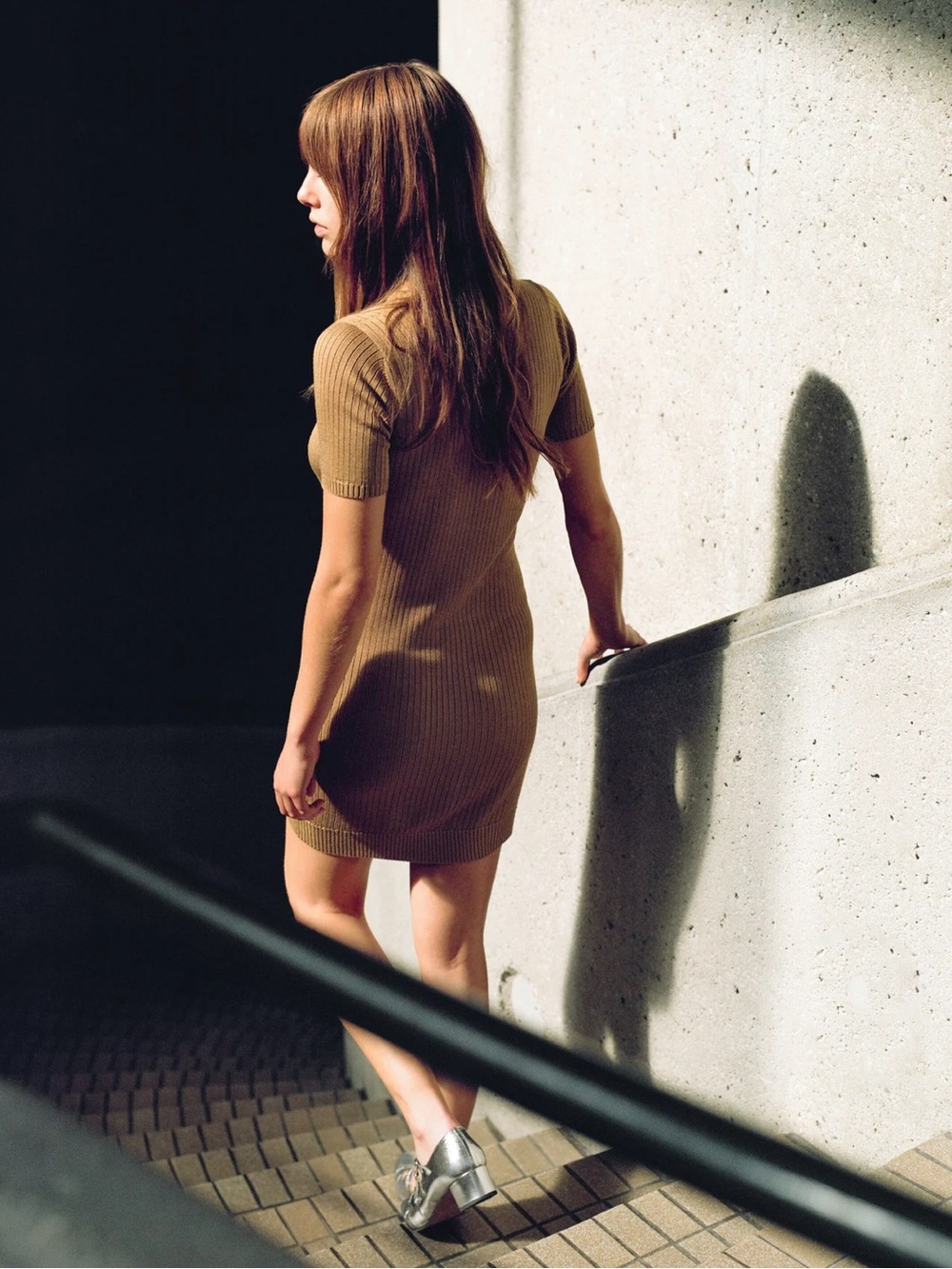 MOCK NECK DRESS | 'CAFÉ' - Picture 4 of 6
